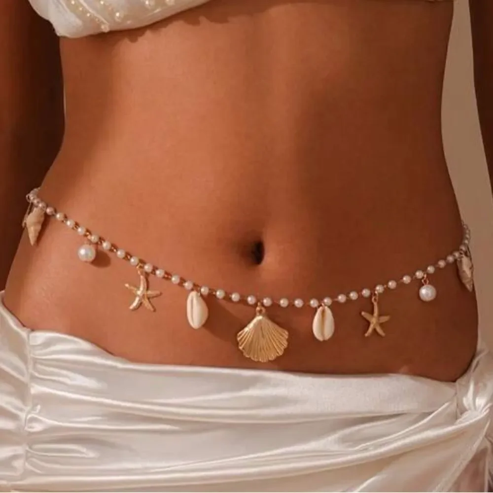 Gold and White Shell Charm belt M554